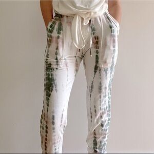 NWT YOUNG FABULOUS & BROKE TIE DYE JOGGERS-  S